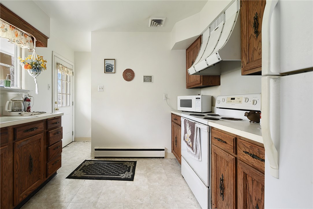 3106 Muse Ln Ln, White Oak, Pennsylvania image 9