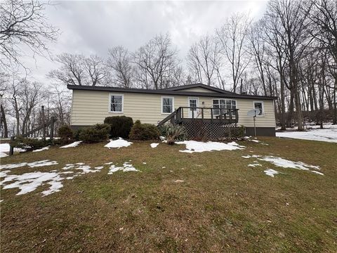 Photo of 199 Squirrel Hill Drive, Punxsutawney, PA 15767 (MLS # 1740645)
