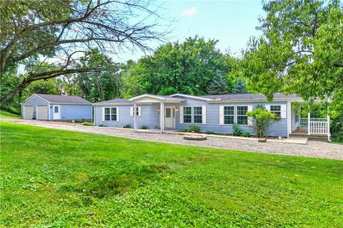 Photo of 100 Linden Ave, Monongahela, PA 15063 (MLS # 1762111)