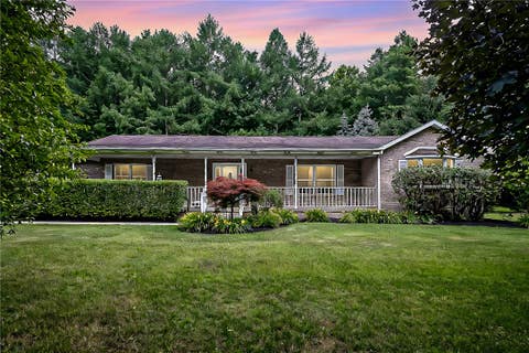 Photo for 156 Stanford Rd