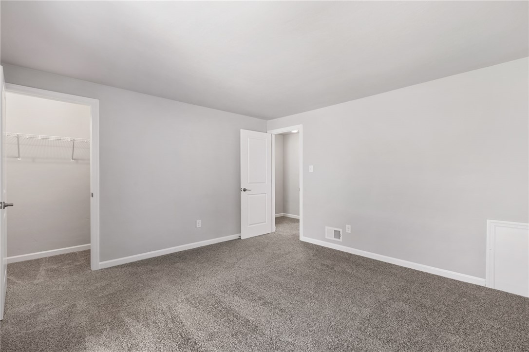 Canonsburg, Pennsylvania 15317, United States, 2 Bedrooms Bedrooms, ,2 BathroomsBathrooms,Residential,Active,82632