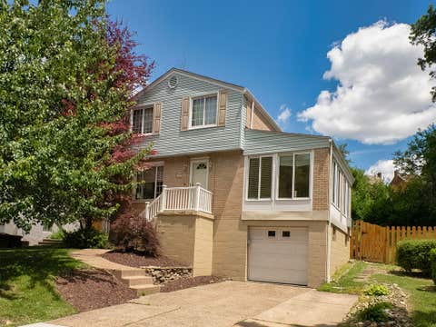 Photo for 461 Sleepy Hollow Road