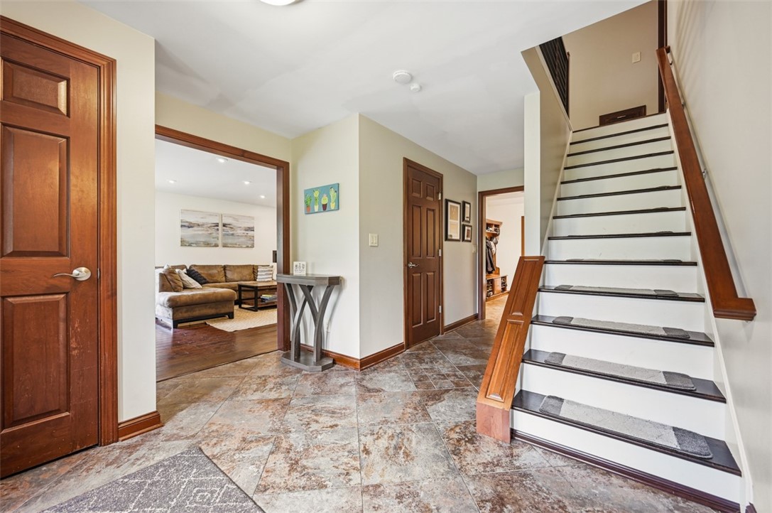 2533 RIVA RIDGE CT
