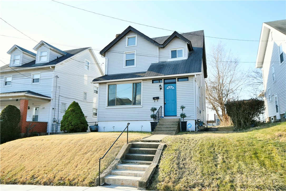 424 Wilson Avenue Ave, Clairton, Pennsylvania image 1
