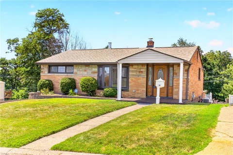 Homes For Sale - 218 Millport Rd Rd<br/> West Mifflin, PA 15122