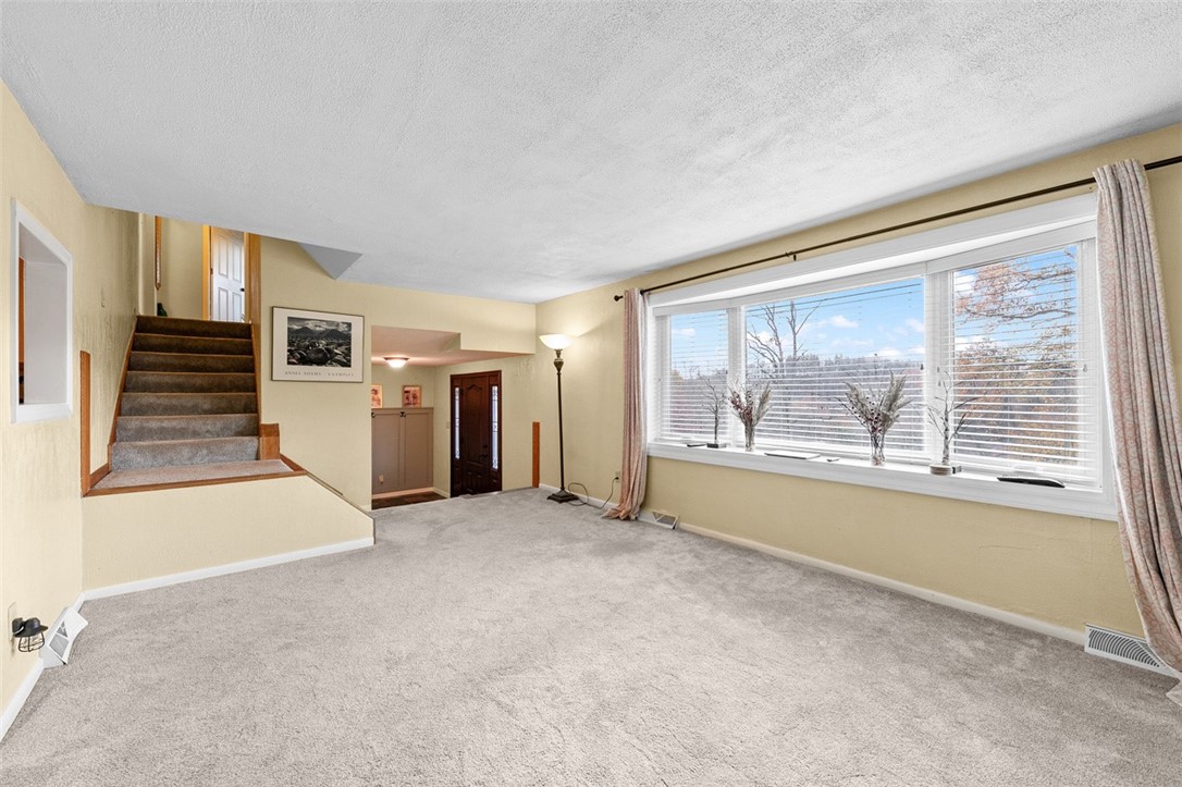 Salem Twp, Pennsylvania 15601, United States, 4 Bedrooms Bedrooms, ,3 BathroomsBathrooms,Residential,Active,243951