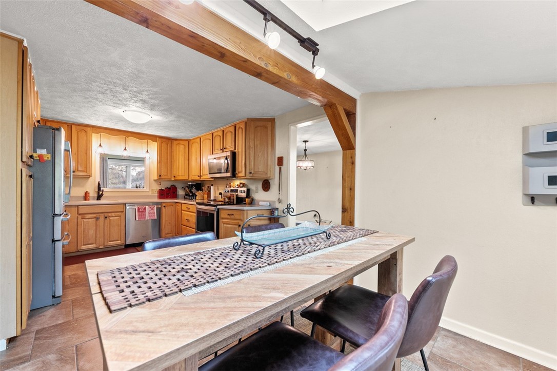 Salem Twp, Pennsylvania 15601, United States, 4 Bedrooms Bedrooms, ,3 BathroomsBathrooms,Residential,Active,243951