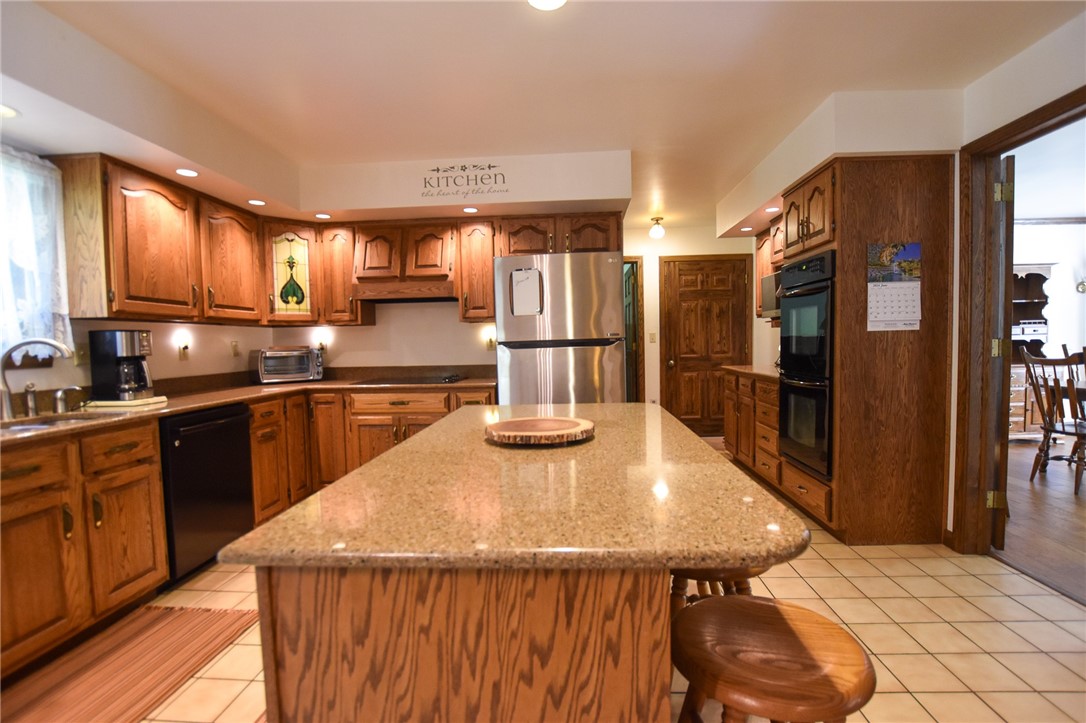 Twp Of But SW, Pennsylvania 16002, United States, 4 Bedrooms Bedrooms, ,4 BathroomsBathrooms,Residential,Contingent,56521