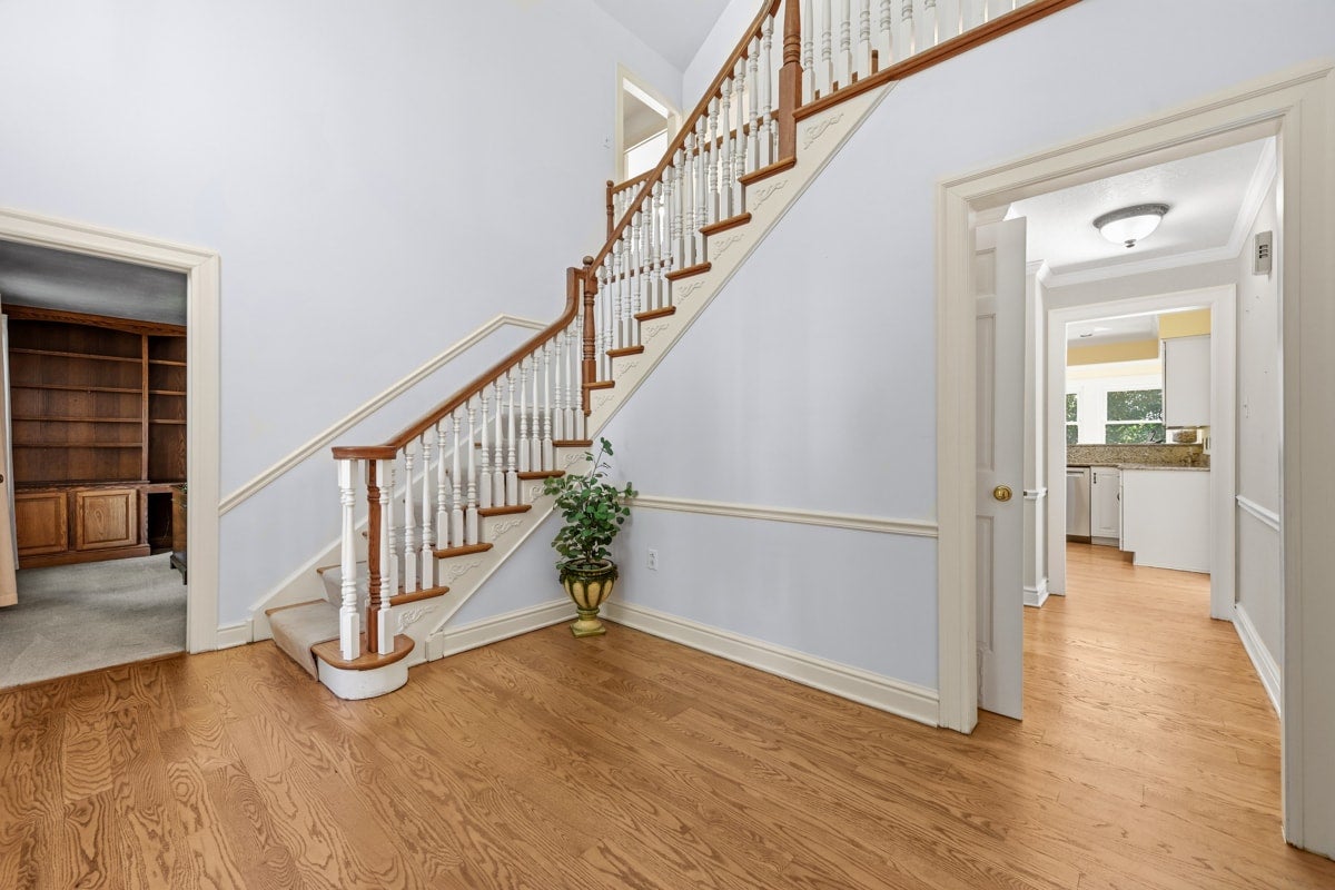 2689 Timberglen Drive