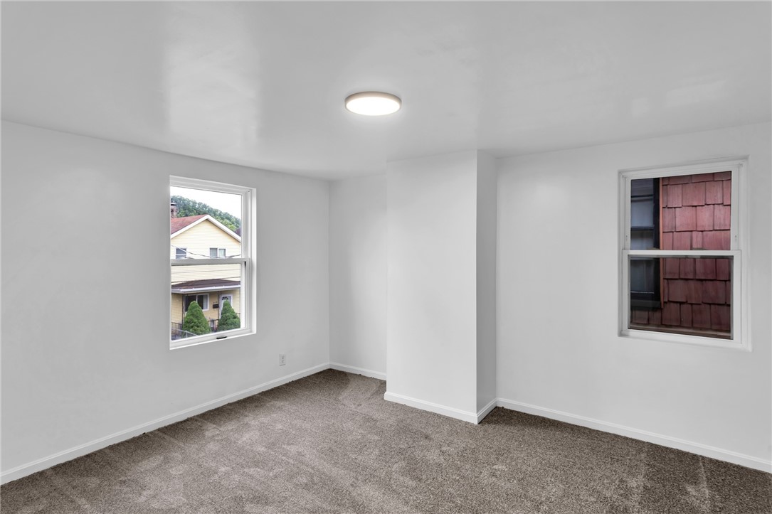 623 E 3rd Ave, Tarentum, Pennsylvania image 31