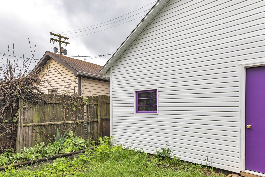 623 E 3rd Ave, Tarentum, Pennsylvania image 5
