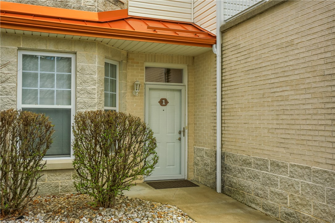 248 Adams Pointe Blvd 1