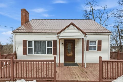 Photo of 1395 Amity Ridge Rd, Washington, PA 15301 (MLS # 1739822)