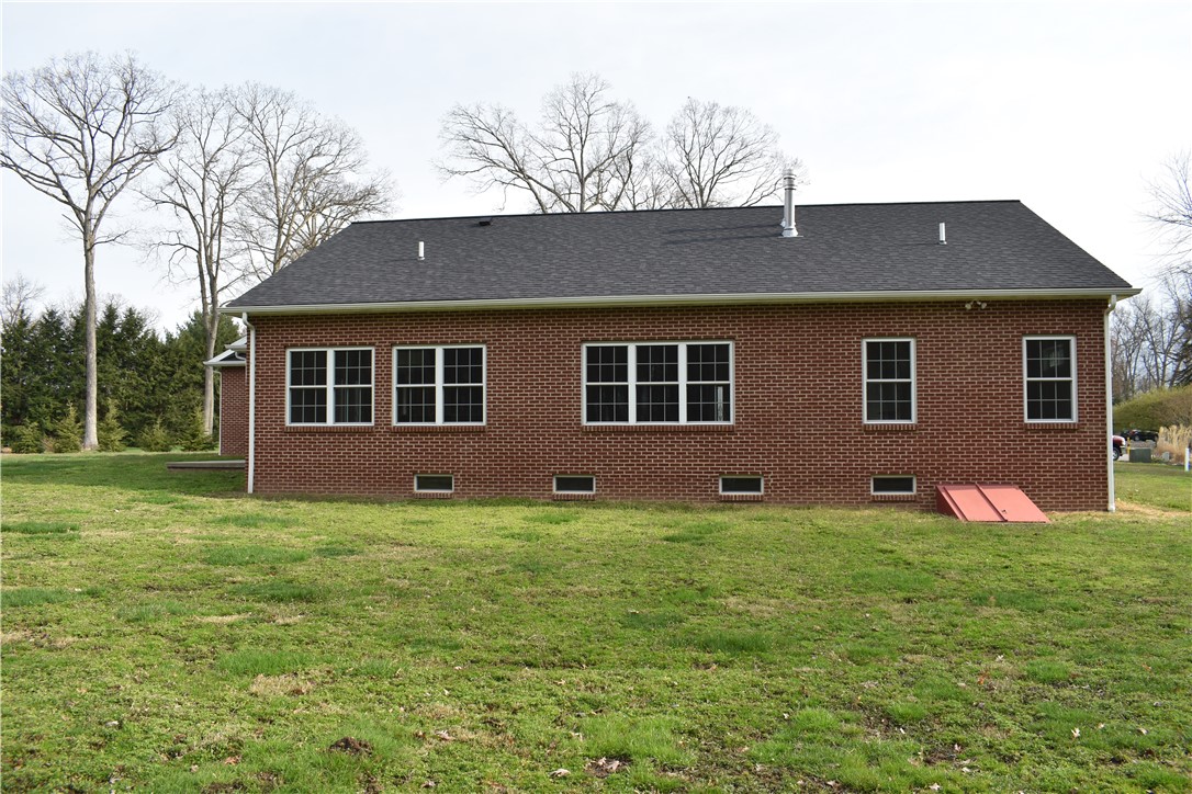 Twp Of But SW, Pennsylvania 16002, United States, 3 Bedrooms Bedrooms, ,3 BathroomsBathrooms,Residential,Active,199212