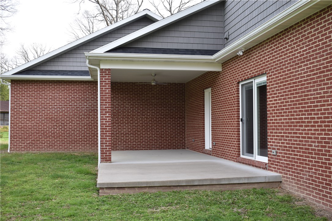 Twp Of But SW, Pennsylvania 16002, United States, 3 Bedrooms Bedrooms, ,3 BathroomsBathrooms,Residential,Active,199212