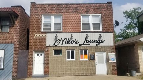 Photo of 342 Center Ave, Pittsburgh, PA 15229 (MLS # 1744337)