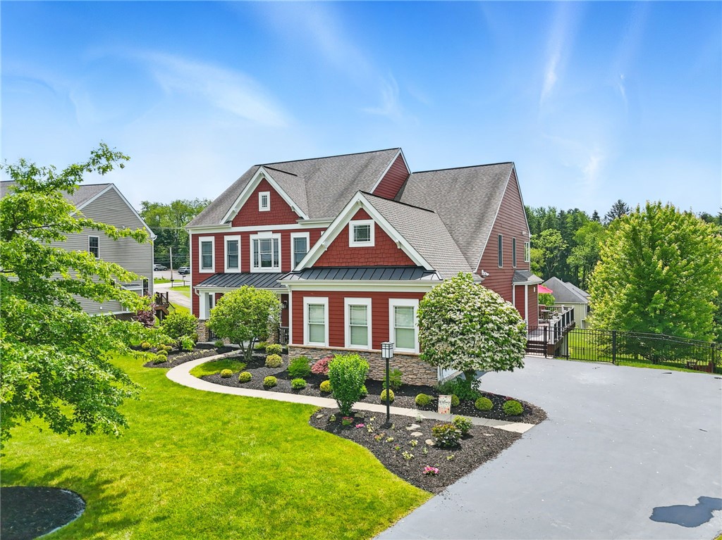 1603 Briarwood Dr