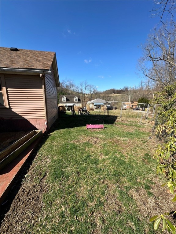 110 Sharp St St, Clairton, Pennsylvania image 38