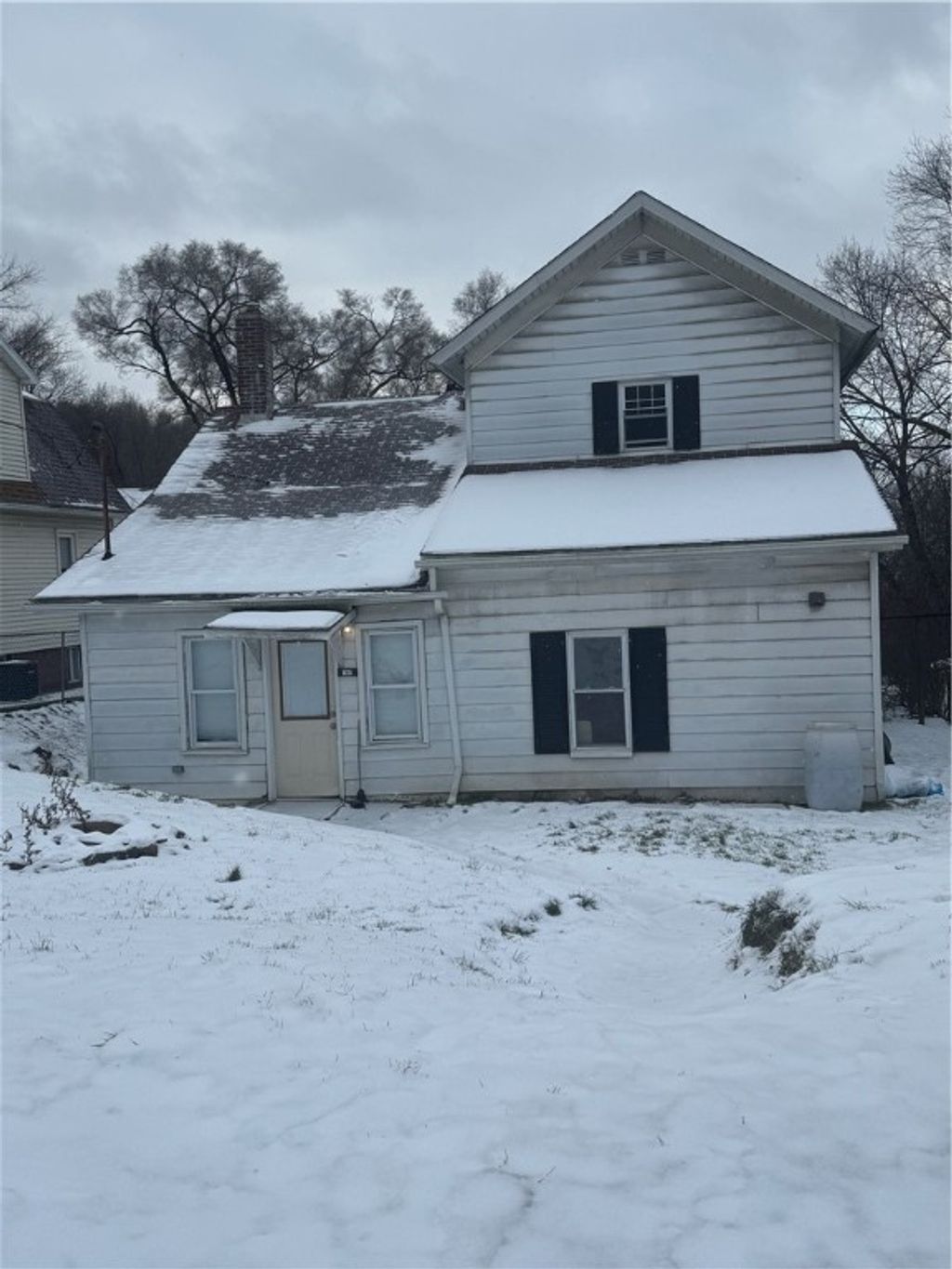 Photo of 147 Main St, Petrolia, PA 16050 (MLS # 1733323)