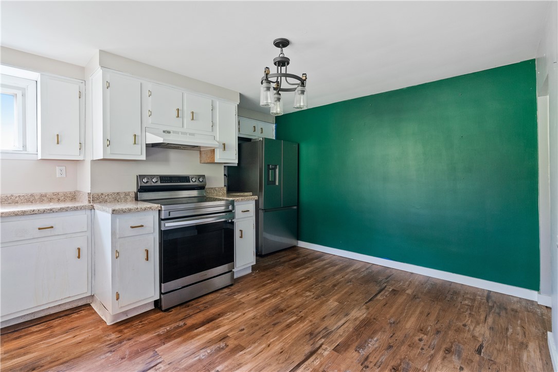 224 East End