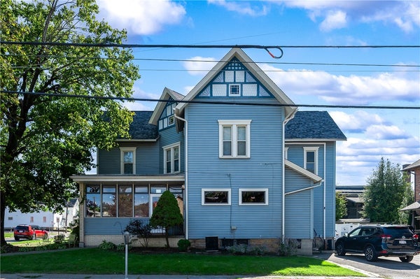 228 N WASHINGTON ST, BUTLER, PA 16001 - Image 271f22961d588a4b3edf1817381c8fbb/4135411075