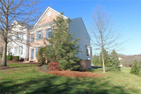 Photo of 2014 Trillium Ct, Canonsburg, PA 15317 (MLS # 1736594)