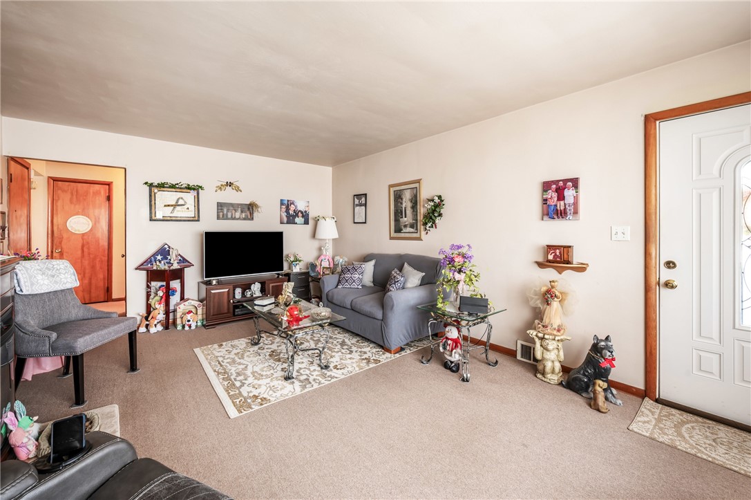 791 Crowder Ave Ave, Sharon, Pennsylvania image 6