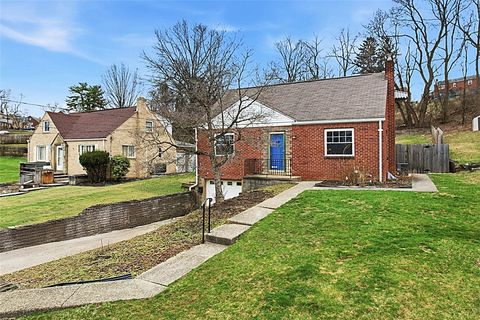 Homes For Sale - 3109 Aniray Cir Cir<br/> Bethel Park, PA 15102