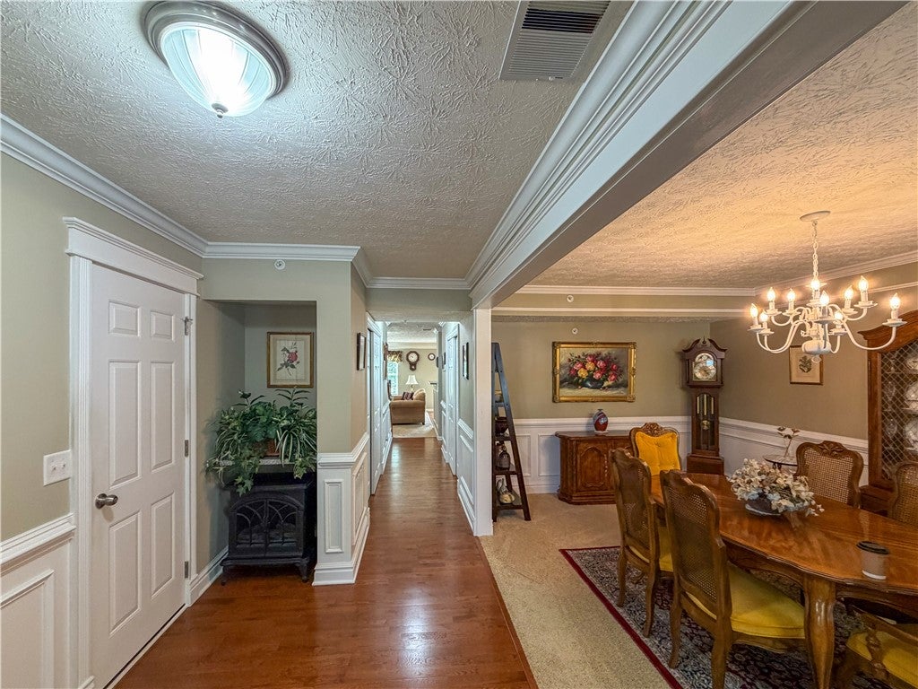 105 Raven Cir
