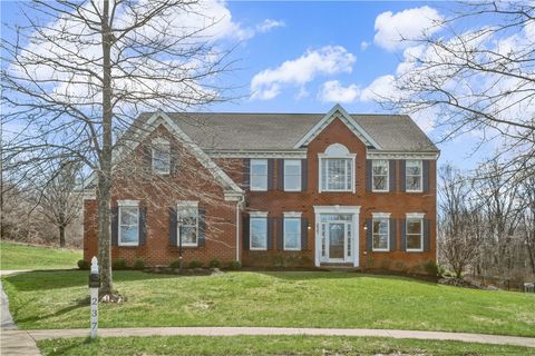 Photo of 237 Morning Grove Ln, Valencia, PA 16059 (MLS # 1745871)