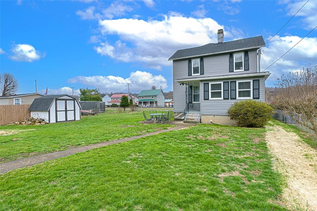 303 Railroad Street St, Elco, Pennsylvania image 26
