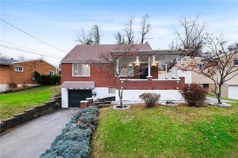Photo of 117 Clay Dr, Pittsburgh, PA 15235 (MLS # 1733467)