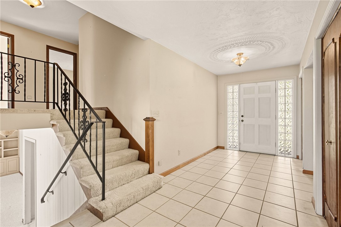 Somerset Boro, Pennsylvania 15501, United States, 3 Bedrooms Bedrooms, ,4 BathroomsBathrooms,Residential,Active,223093