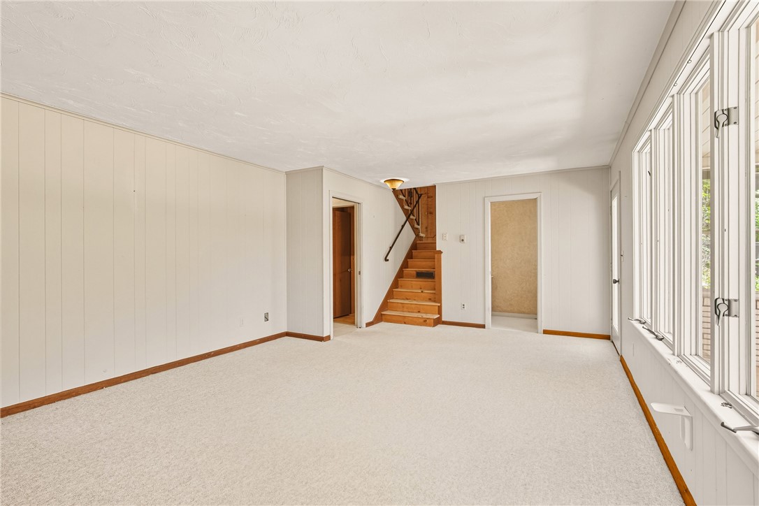 Somerset Boro, Pennsylvania 15501, United States, 3 Bedrooms Bedrooms, ,4 BathroomsBathrooms,Residential,Active,223093