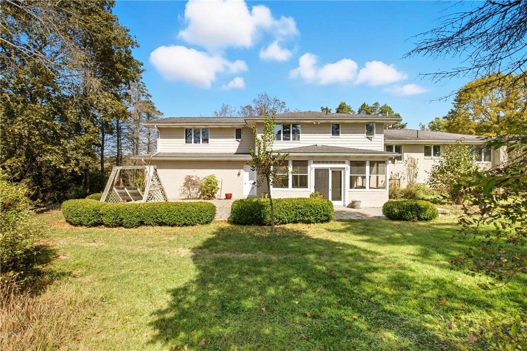 Somerset Boro, Pennsylvania 15501, United States, 3 Bedrooms Bedrooms, ,4 BathroomsBathrooms,Residential,Active,223093