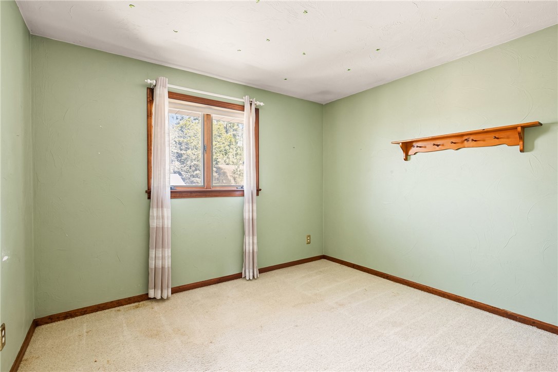 Somerset Boro, Pennsylvania 15501, United States, 3 Bedrooms Bedrooms, ,4 BathroomsBathrooms,Residential,Active,223093