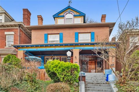 Photo of 126 Stratford Ave, Pittsburgh, PA 15206 (MLS # 1743169)