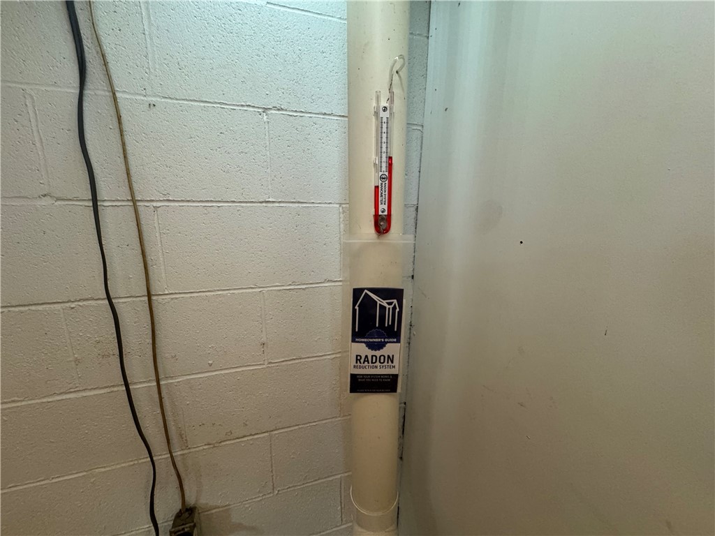 Middlesex Twp, Pennsylvania 16059, United States, 3 Bedrooms Bedrooms, ,1 BathroomBathrooms,Residential,Active,184552