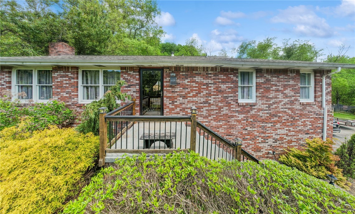 5308 Greensburg Rd