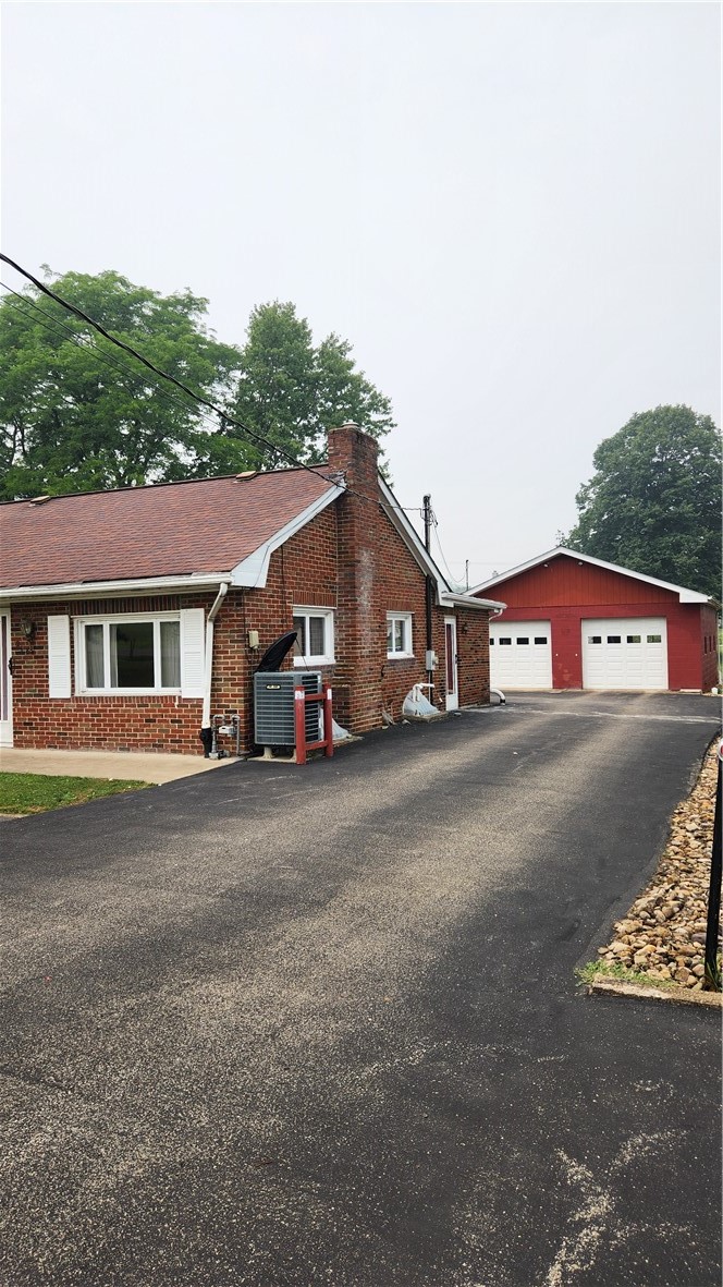 218 Arlington Ave
