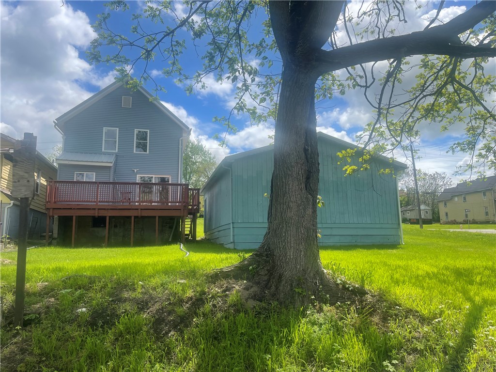 Farrell, Pennsylvania 16121, United States, 3 Bedrooms Bedrooms, ,1 BathroomBathrooms,Residential,Active,17128