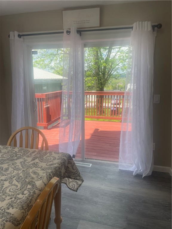 Farrell, Pennsylvania 16121, United States, 3 Bedrooms Bedrooms, ,1 BathroomBathrooms,Residential,Active,17128