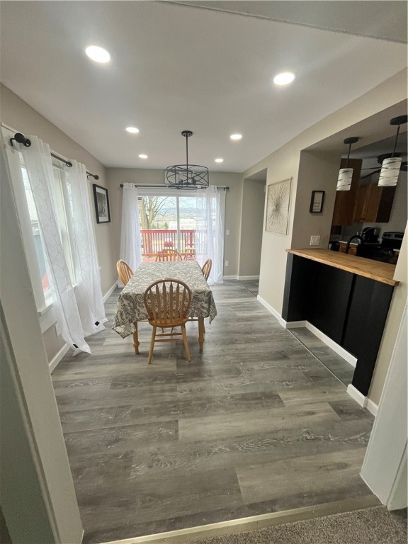 Farrell, Pennsylvania 16121, United States, 3 Bedrooms Bedrooms, ,1 BathroomBathrooms,Residential,Active,17128