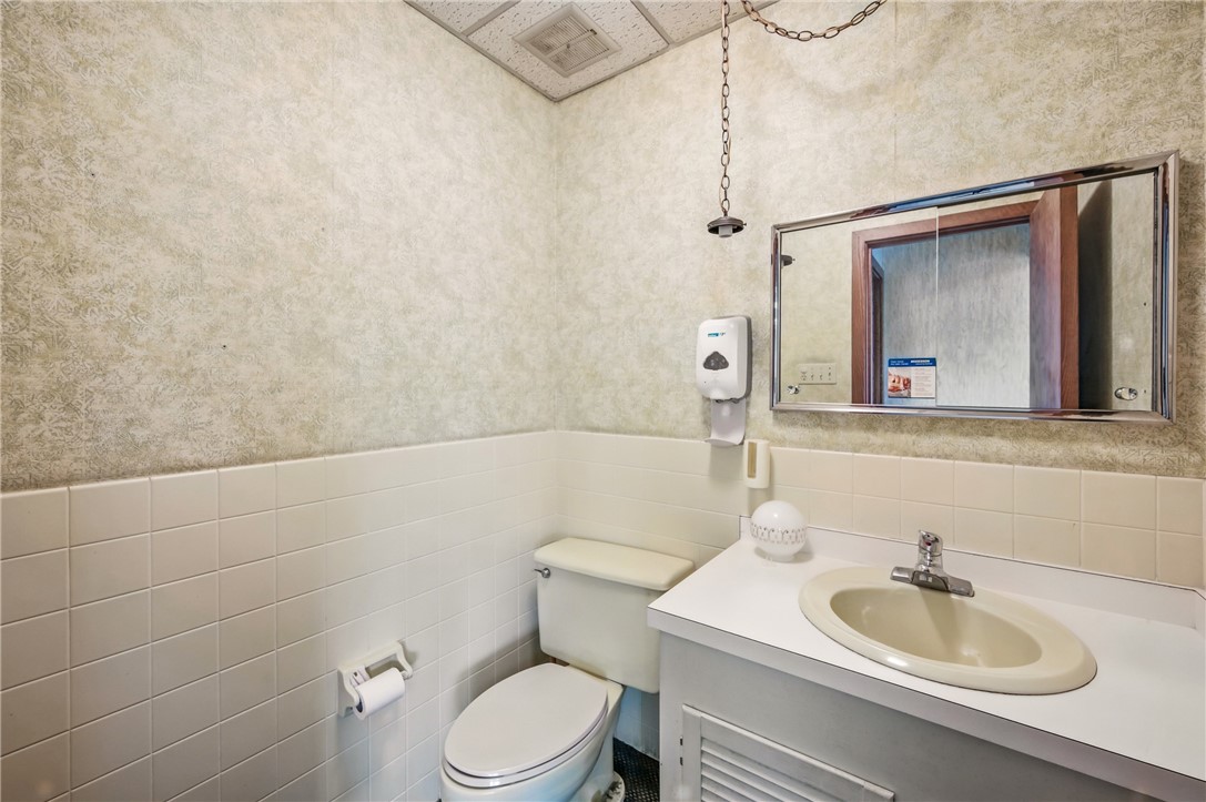 Farrell, Pennsylvania 16121, United States, ,Commercial,Contingent,112311