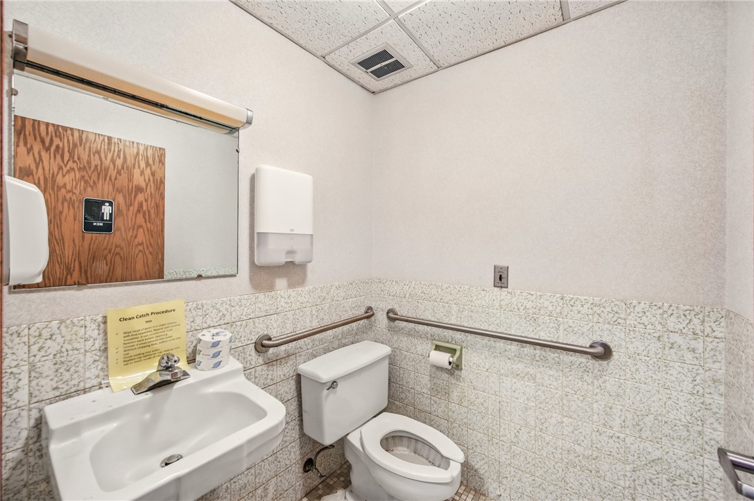 Farrell, Pennsylvania 16121, United States, ,Commercial,Contingent,112311