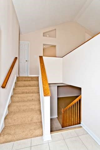 221 Cottonwood Ln
