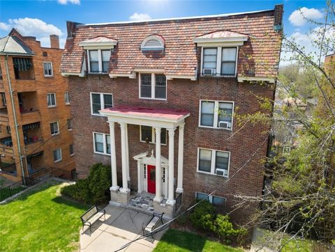 Photo of 44 Academy Ave #31, Pittsburgh, PA 15228 (MLS # 1744866)