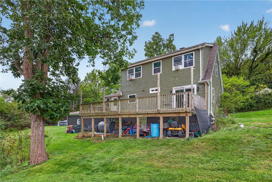 695 Pittsburgh Rochester Rd