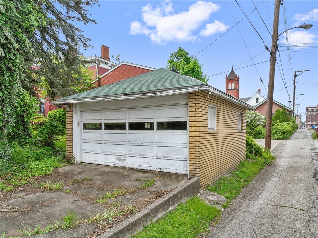 900 8th Avenue Ave, Beaver Falls, Pennsylvania image 41