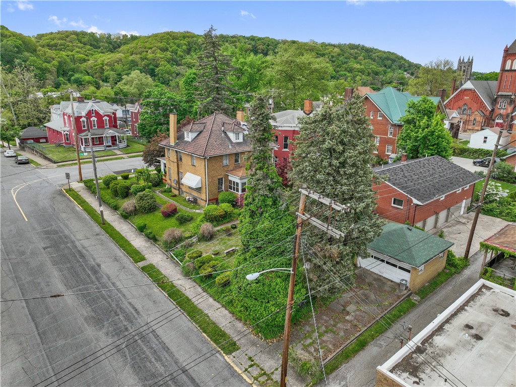 900 8th Avenue Ave, Beaver Falls, Pennsylvania image 43